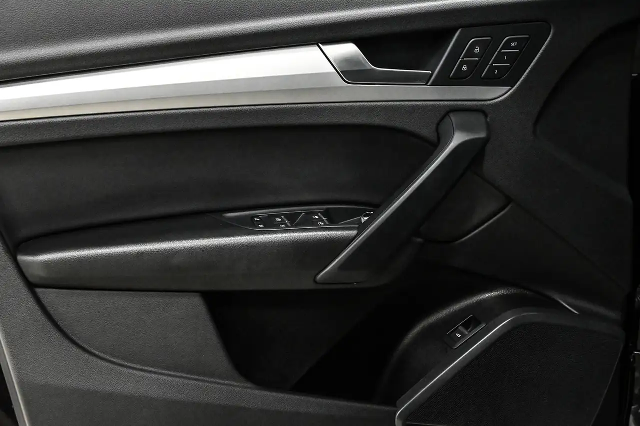 Audi Q5 снимка Audi Q5