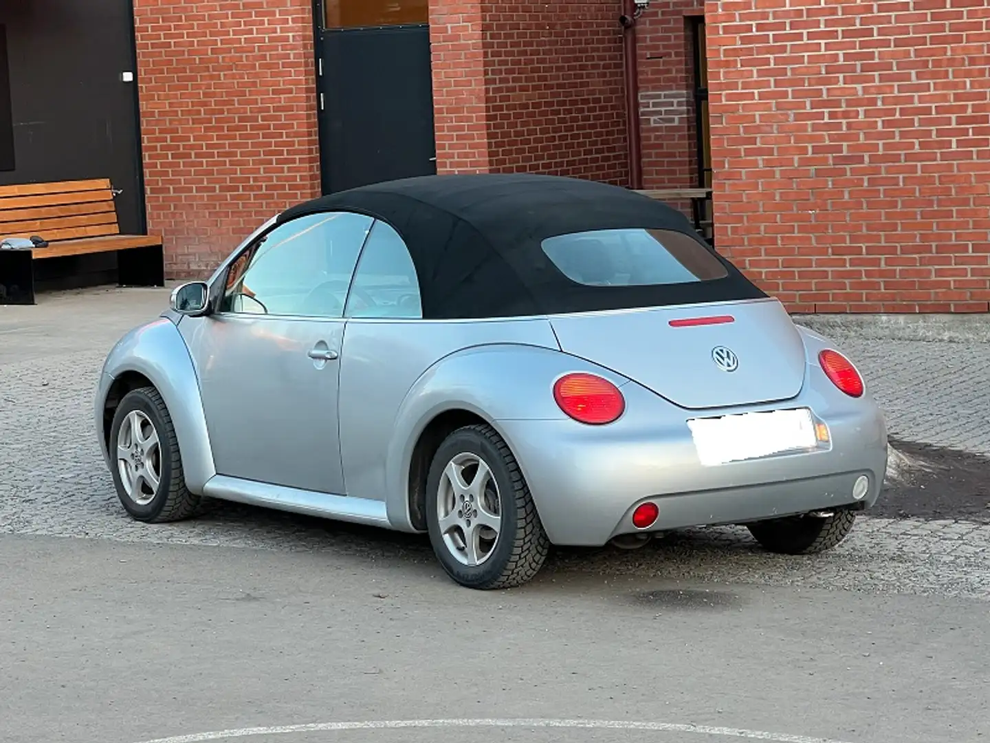 Volkswagen New Beetle New Beetle Cab 1.6i - 1