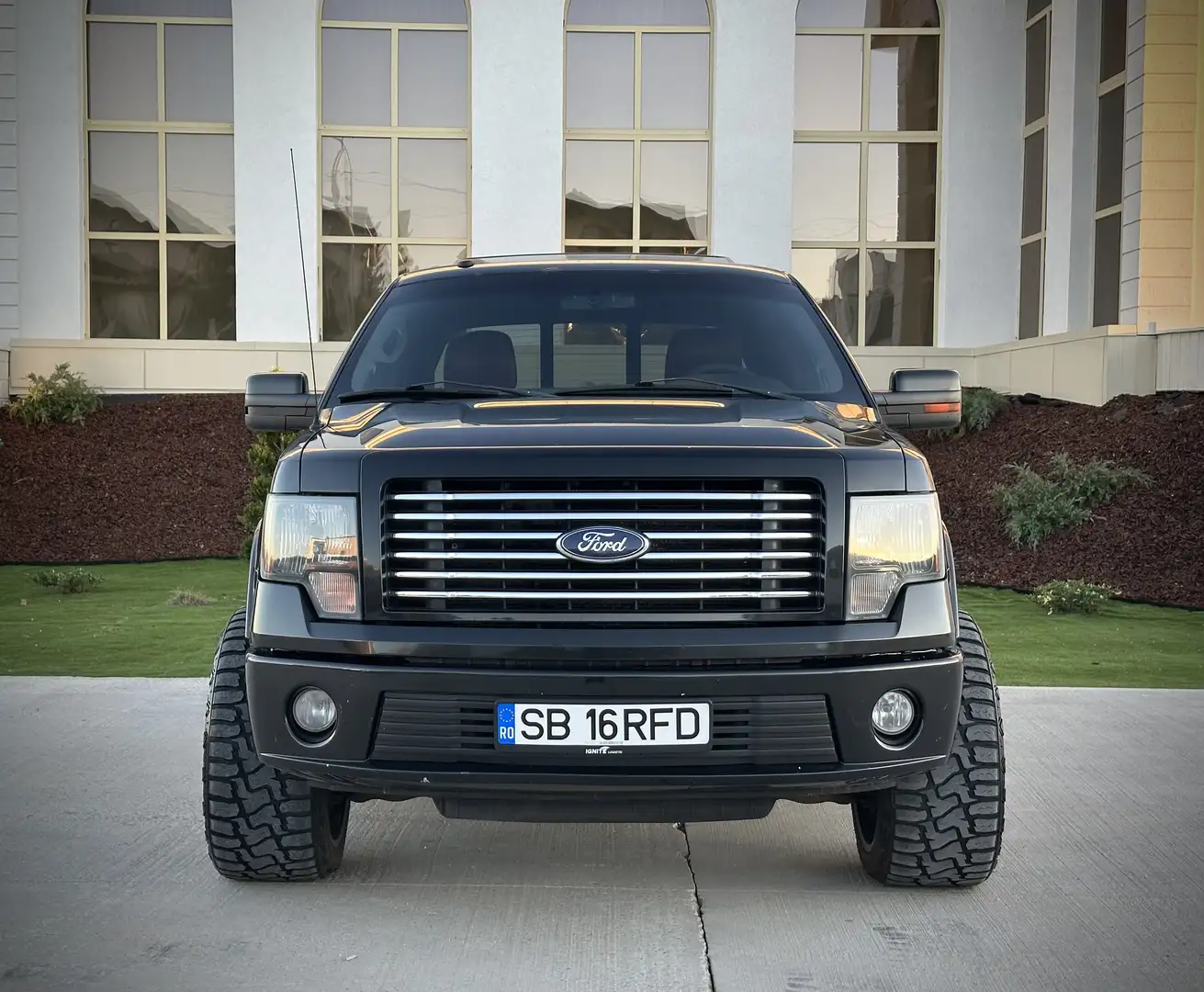 Ford F 150 Harley Davidson Schwarz - 2