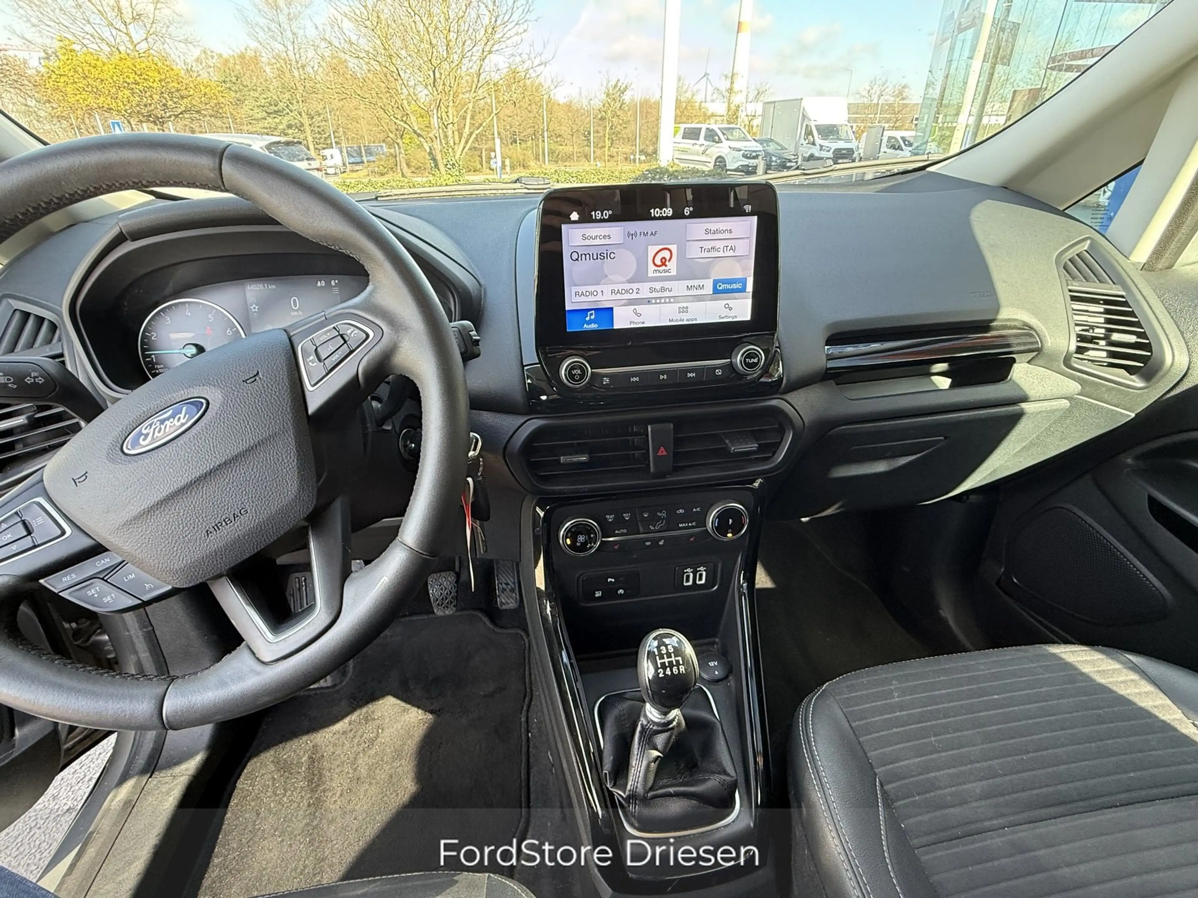 Ford EcoSport Titanium 1.0i 125pk — photo 8