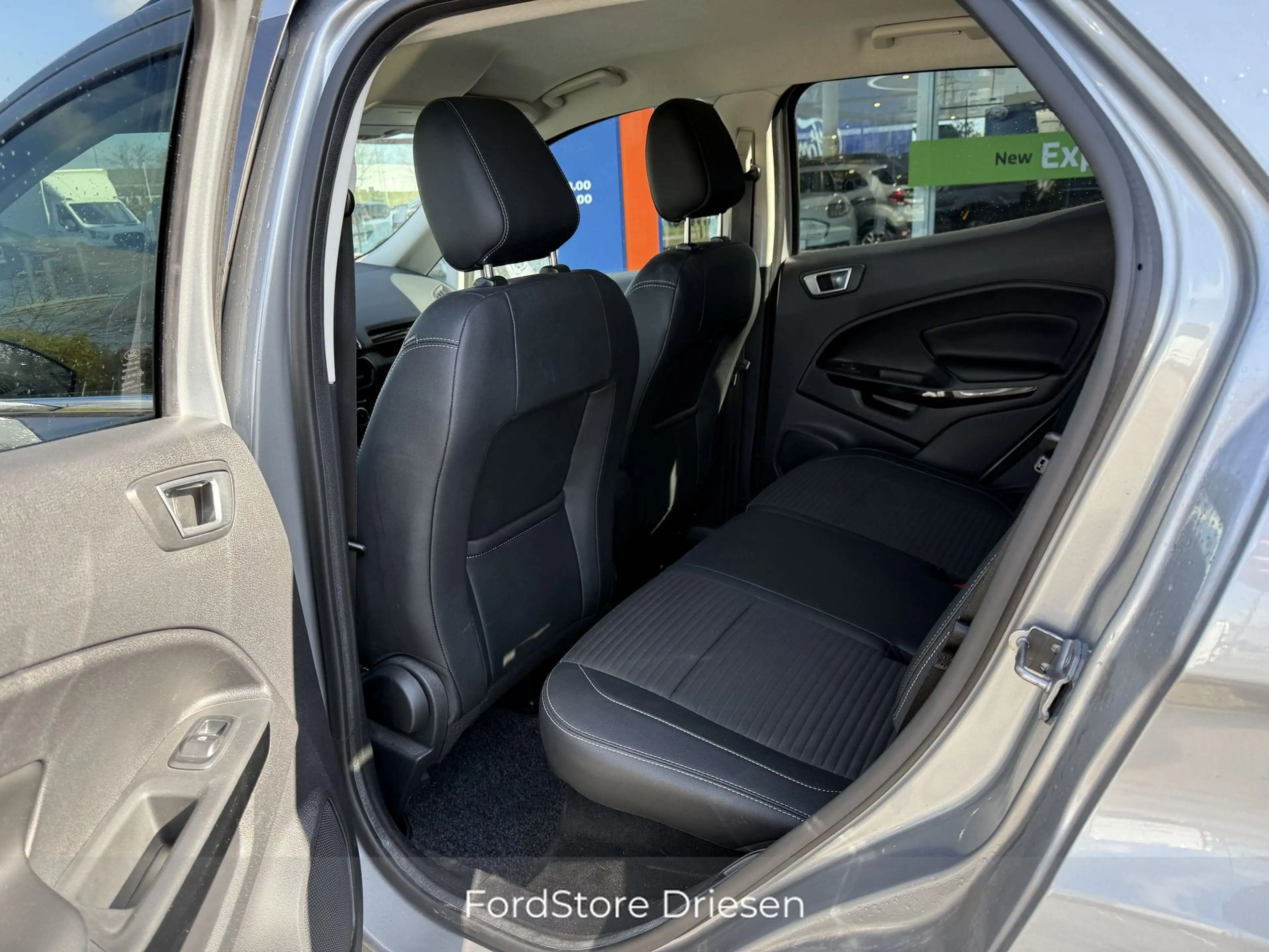 Ford EcoSport Titanium 1.0i 125pk — photo 5