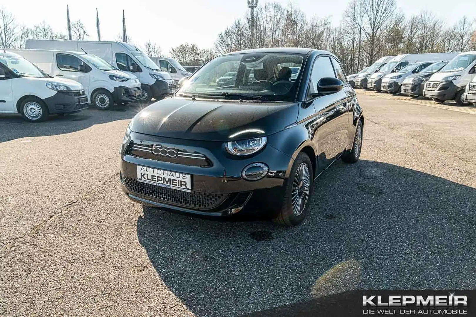 Fiat 500 ICON 2022 23,8 kWh Zwart - 1