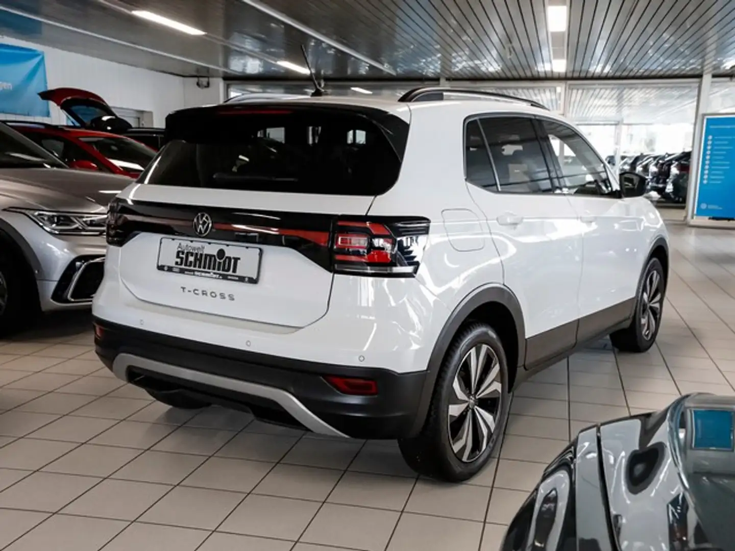 Volkswagen T-Cross 1,0 TSI Life ACC Navi AHK PDC 17" Weiß - 2