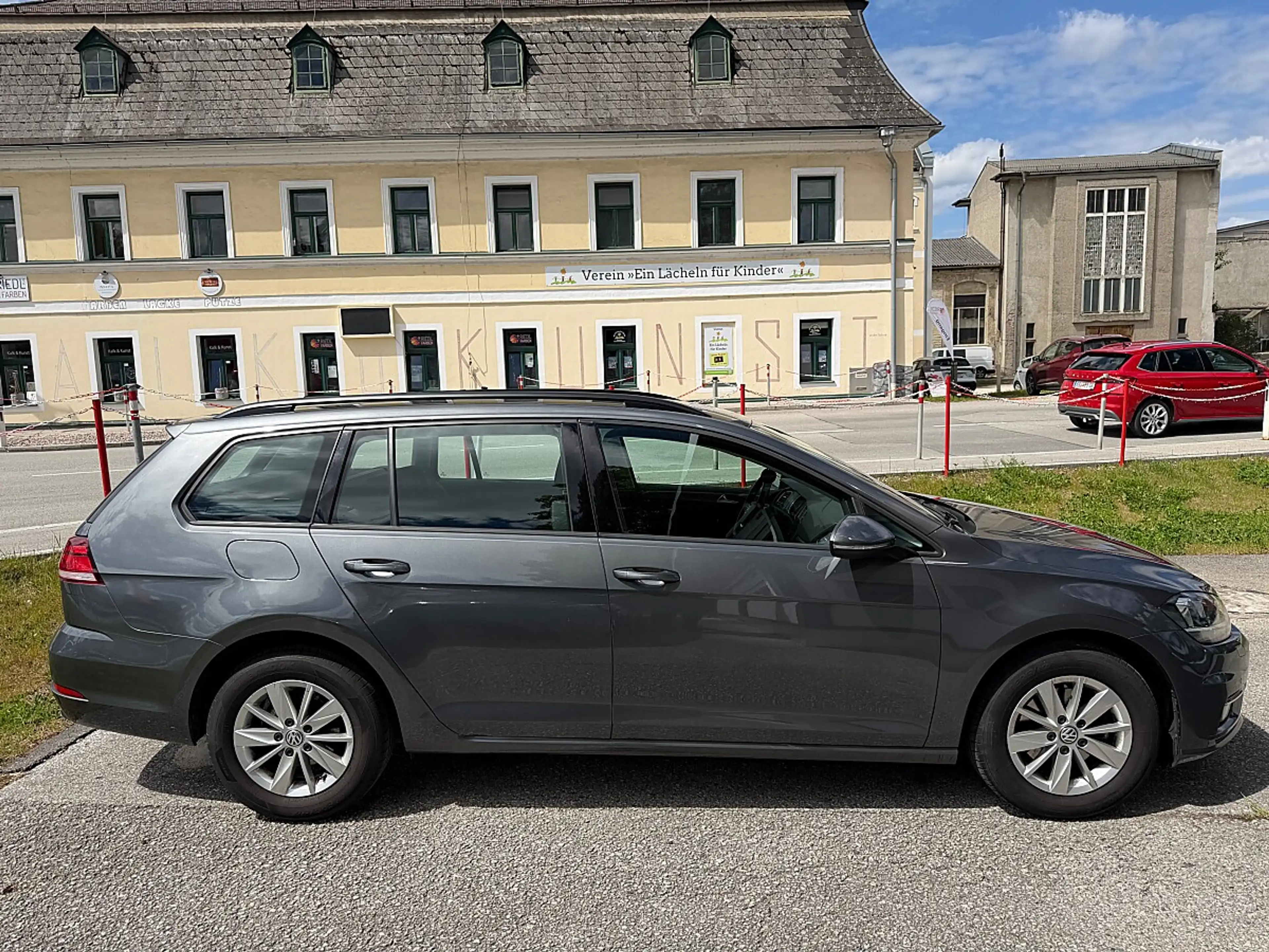 Volkswagen Golf Variant Rabbit 1,6 TDI *ACC*SHZ*CarPlay* — photo 6