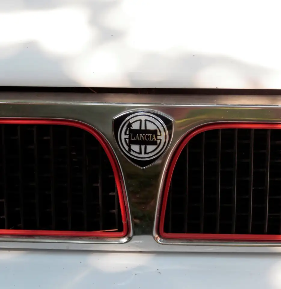 Lancia Delta 2.0 16v HF Integrale ex Gianni Bulgari PERMUTE, foto 4