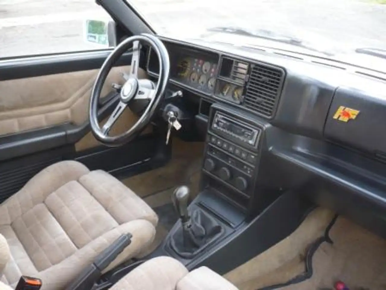 Lancia Delta 2.0 16v HF Integrale ex Gianni Bulgari PERMUTE, foto 3