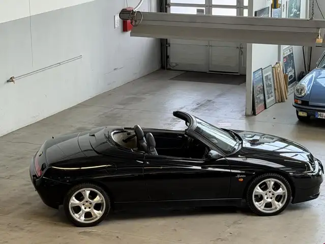 Alfa Romeo Spider 2.0 TS
