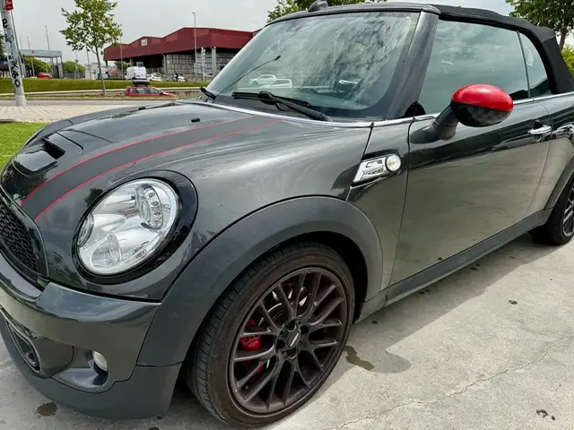 MINI John Cooper Works Cabrio