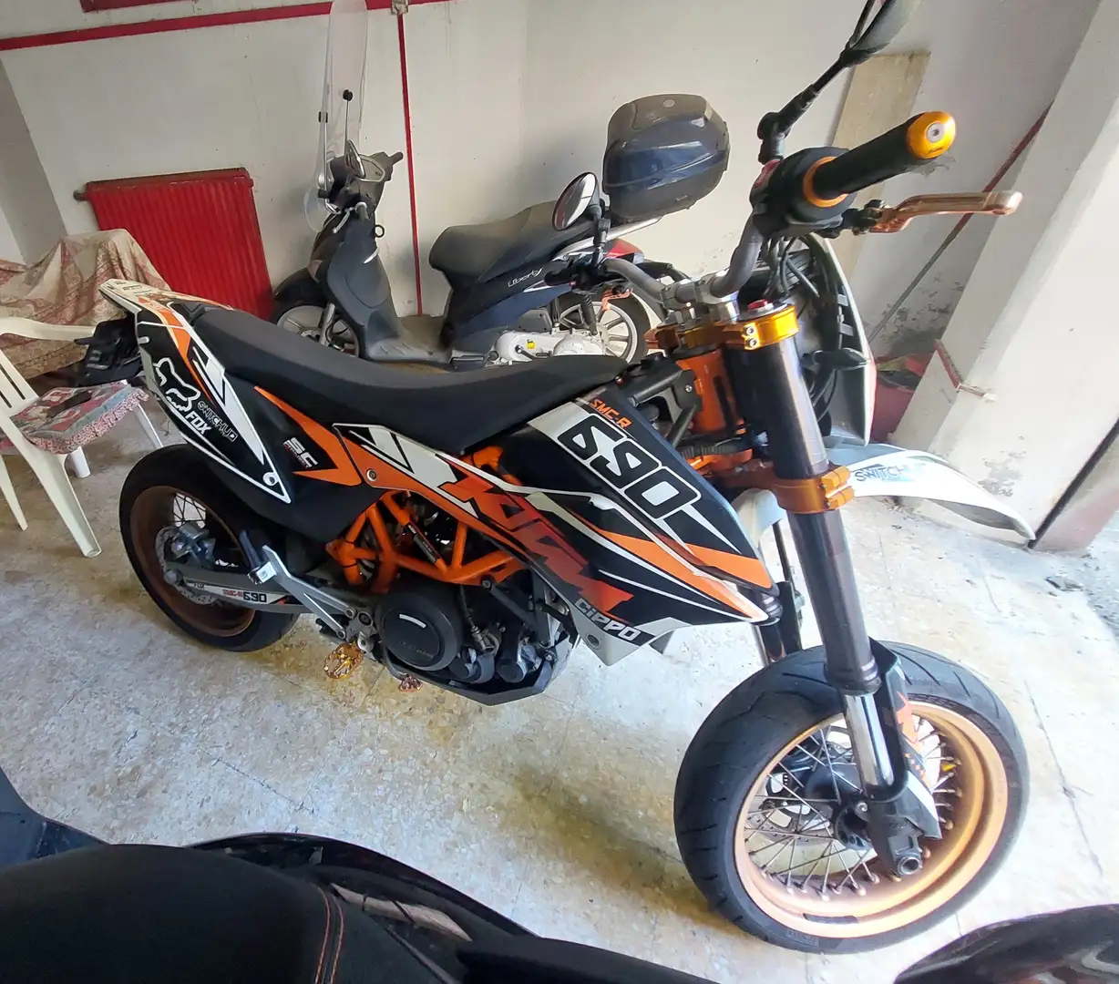 KTM 690 SMC R Pomarańczowy - 2