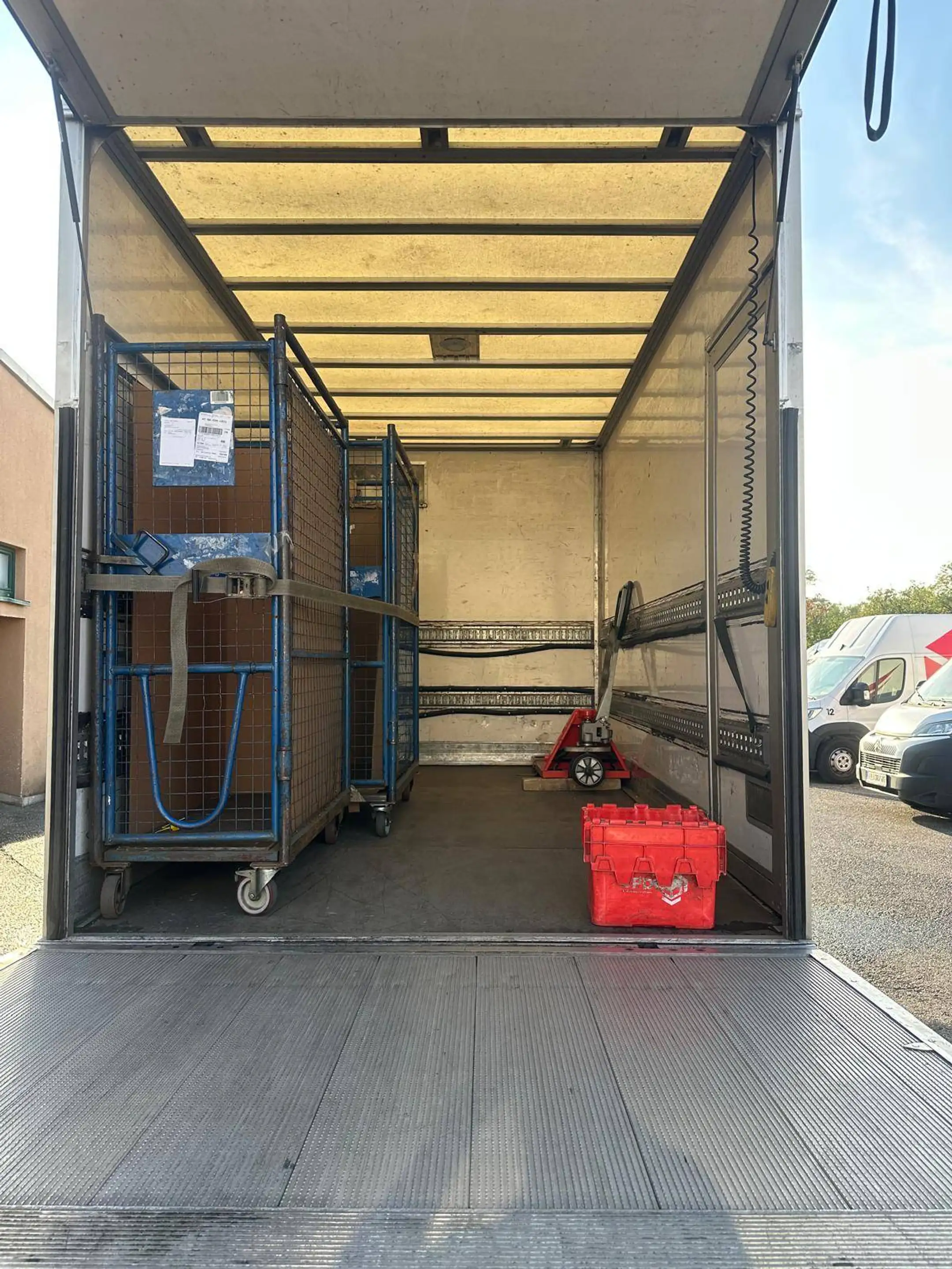Renault Master Master L3H1 Koffer Ladebordwand — photo 12