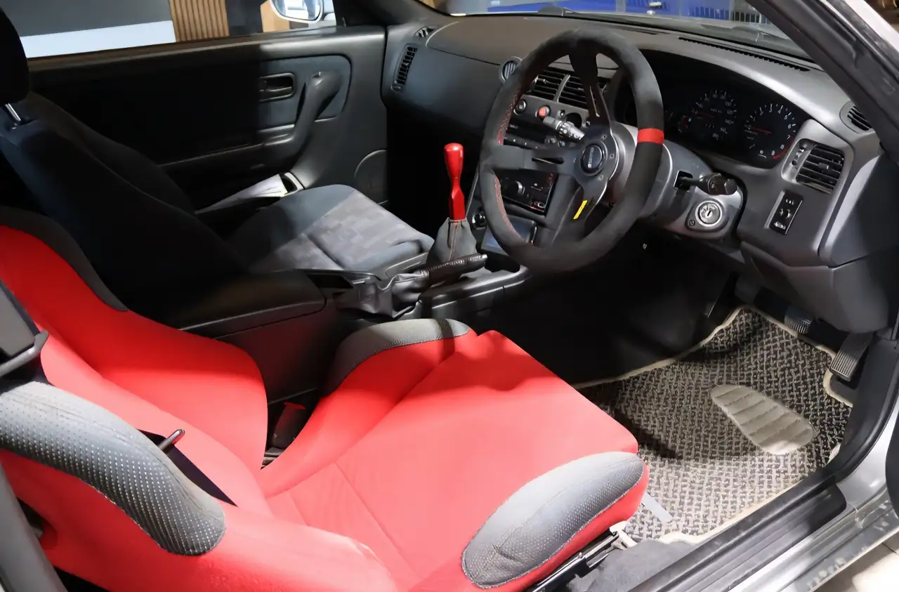 Nissan Skyline RB25 GTST, foto 6