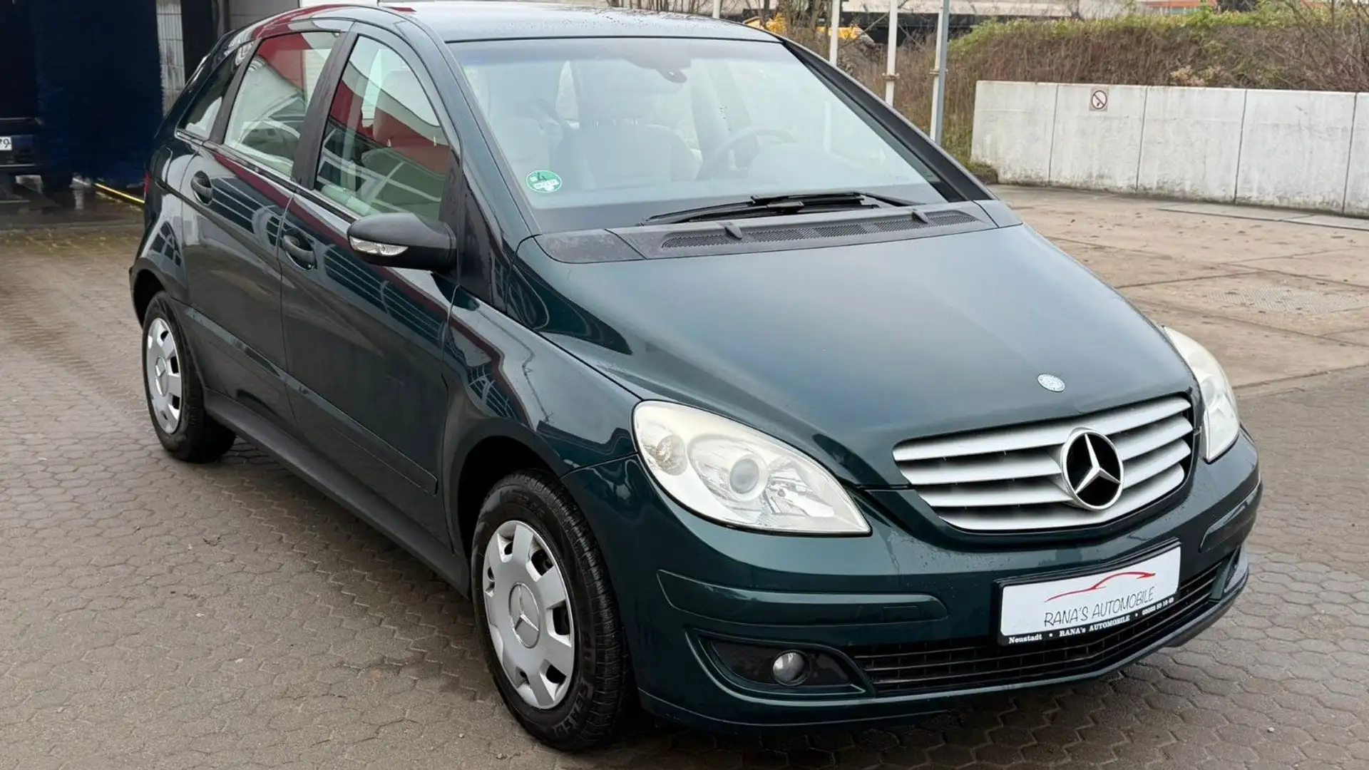 Mercedes-Benz B 170 B B 170 + ANHÄNGERKUPPLUNG Grün - 2