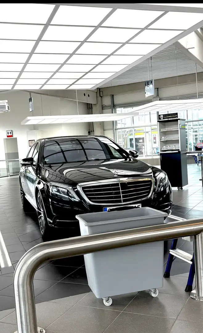 Mercedes-Benz S 350 (BlueTEC) d 4Matic 7G-TRONIC Negru - 1