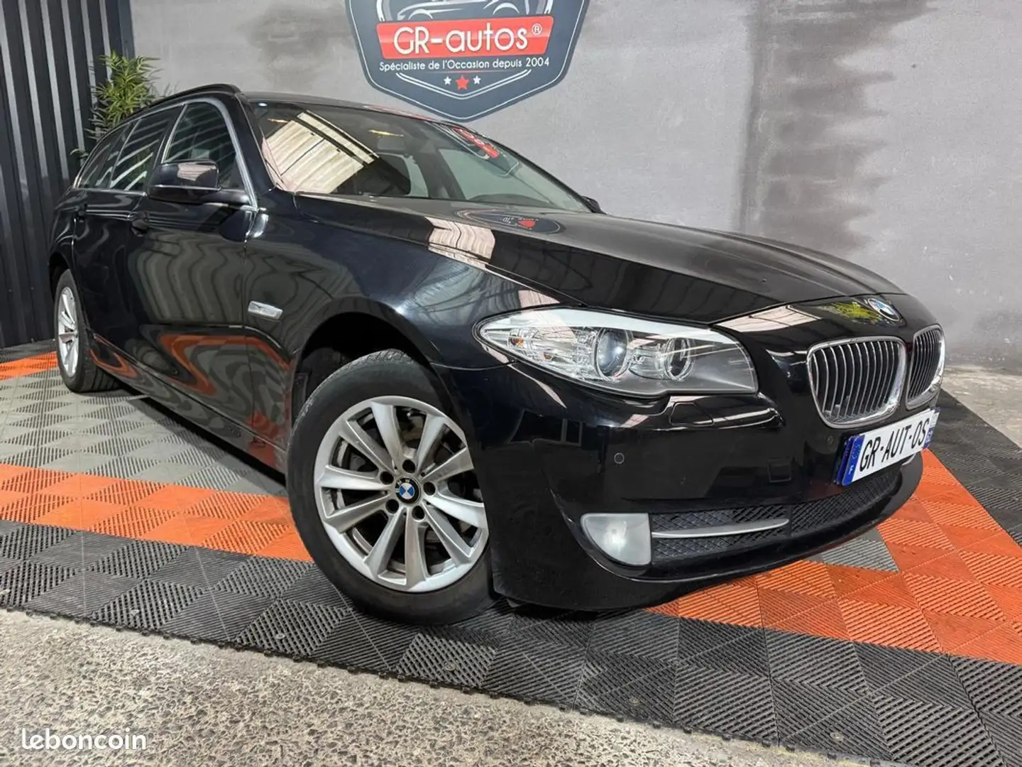 BMW 520 Touring 520da Luxury 185cv Cuir crochet attelage G Czarny - 1