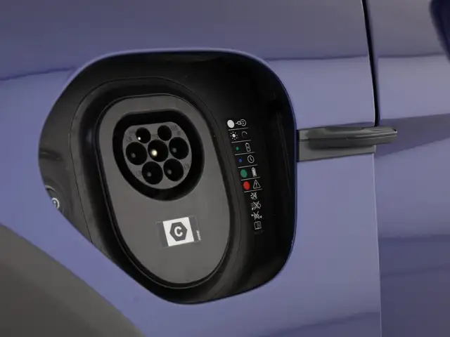 Porsche Taycan view 24