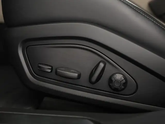 Porsche Taycan view 21