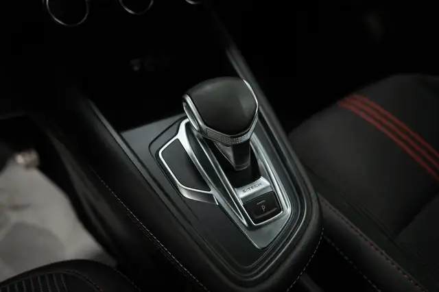 Renault Captur view 13