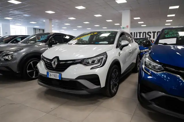 Renault Captur view 4