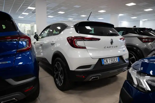 Renault Captur view 5