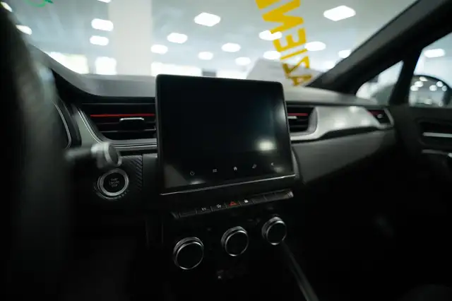 Renault Captur view 15
