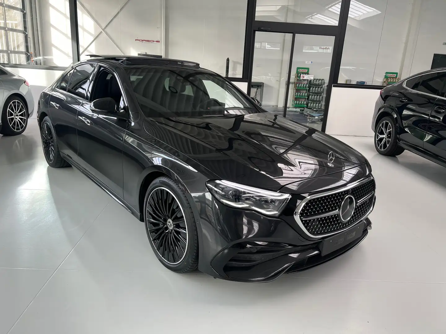 Mercedes-Benz E 220 E 220 d 9G-TRONIC AMG PACK FULL SCREEN DISPLAY ! Negro - 1