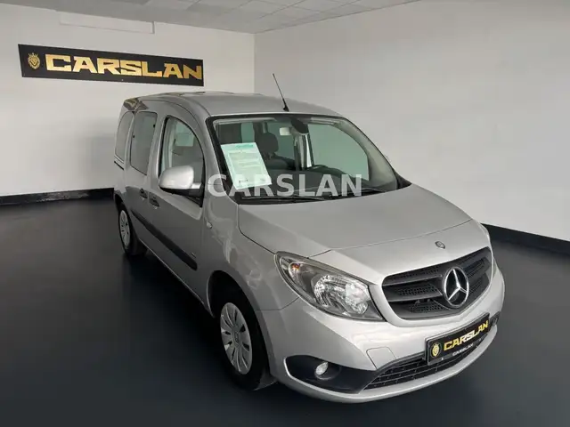 Mercedes-Benz Citan view 2