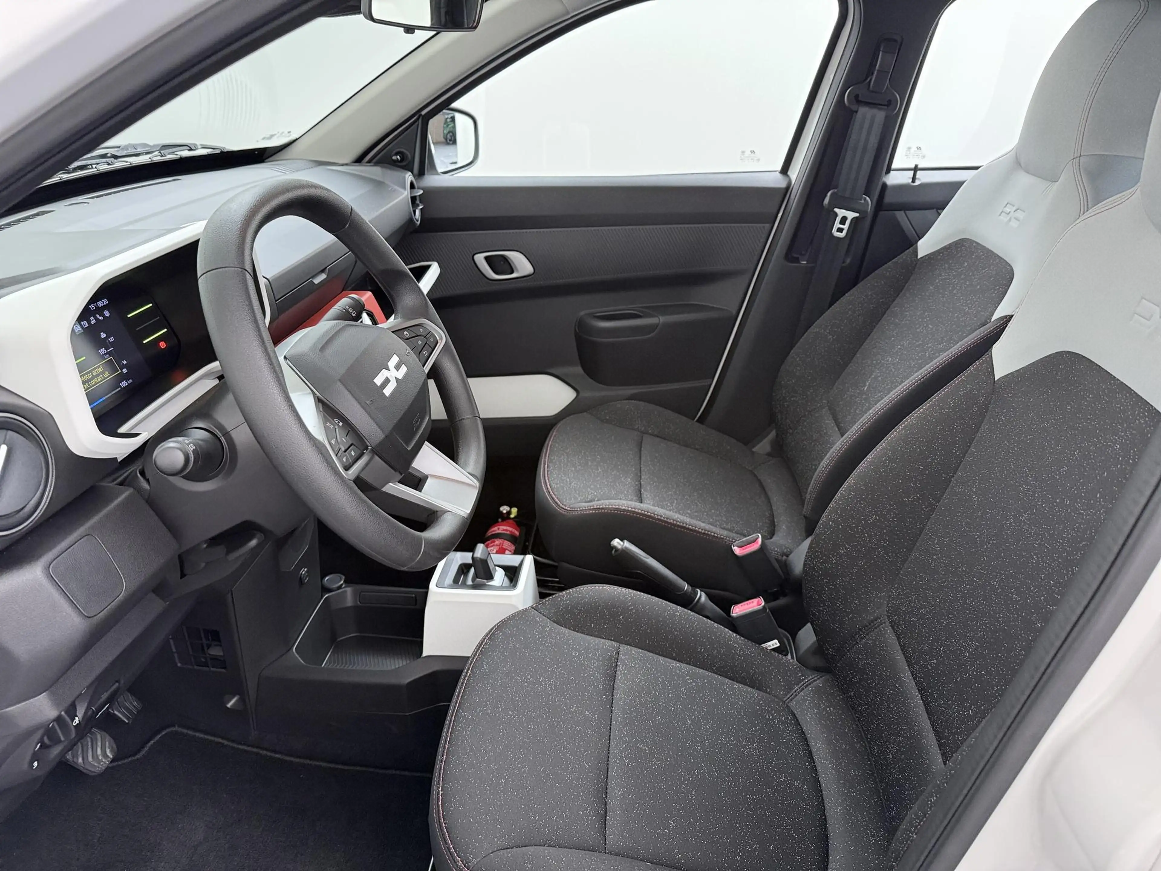 Dacia Spring Expression 65 | Parkeersensoren | Airco | Cruise C — photo 13
