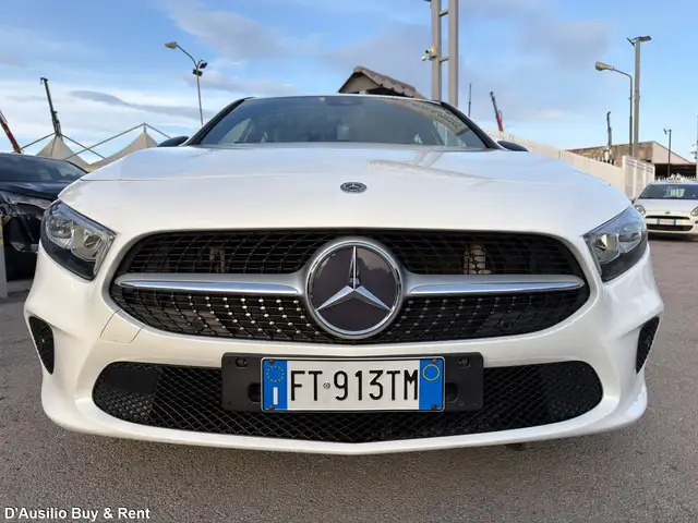 Mercedes-Benz A 170 MERCEDES Classe A 180 d Sport Autom