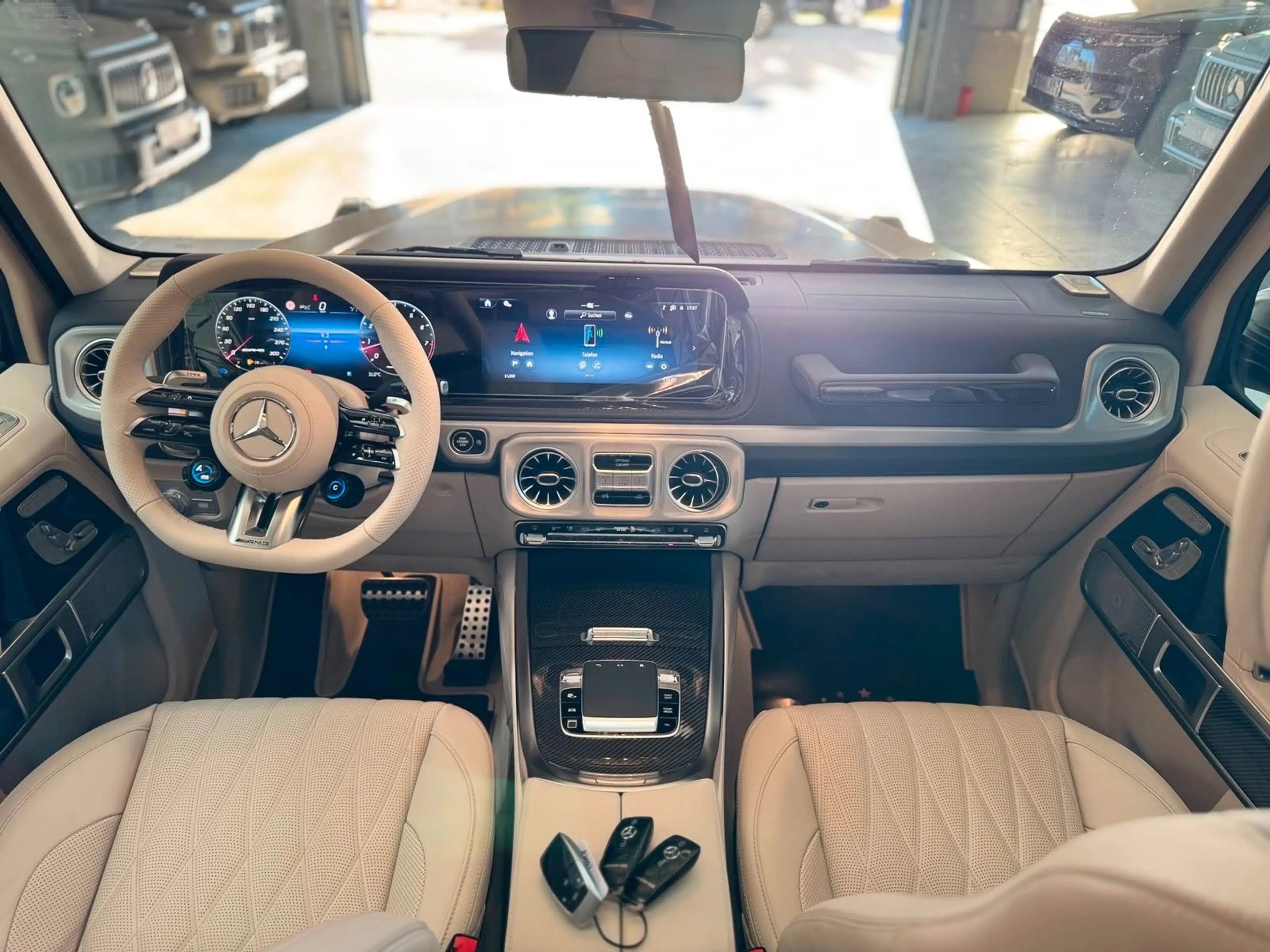 Mercedes-Benz G 63 AMG G63 AMG FULL CARBON  ACTIVE RIDE A22 DVD WEBASTO — photo 3