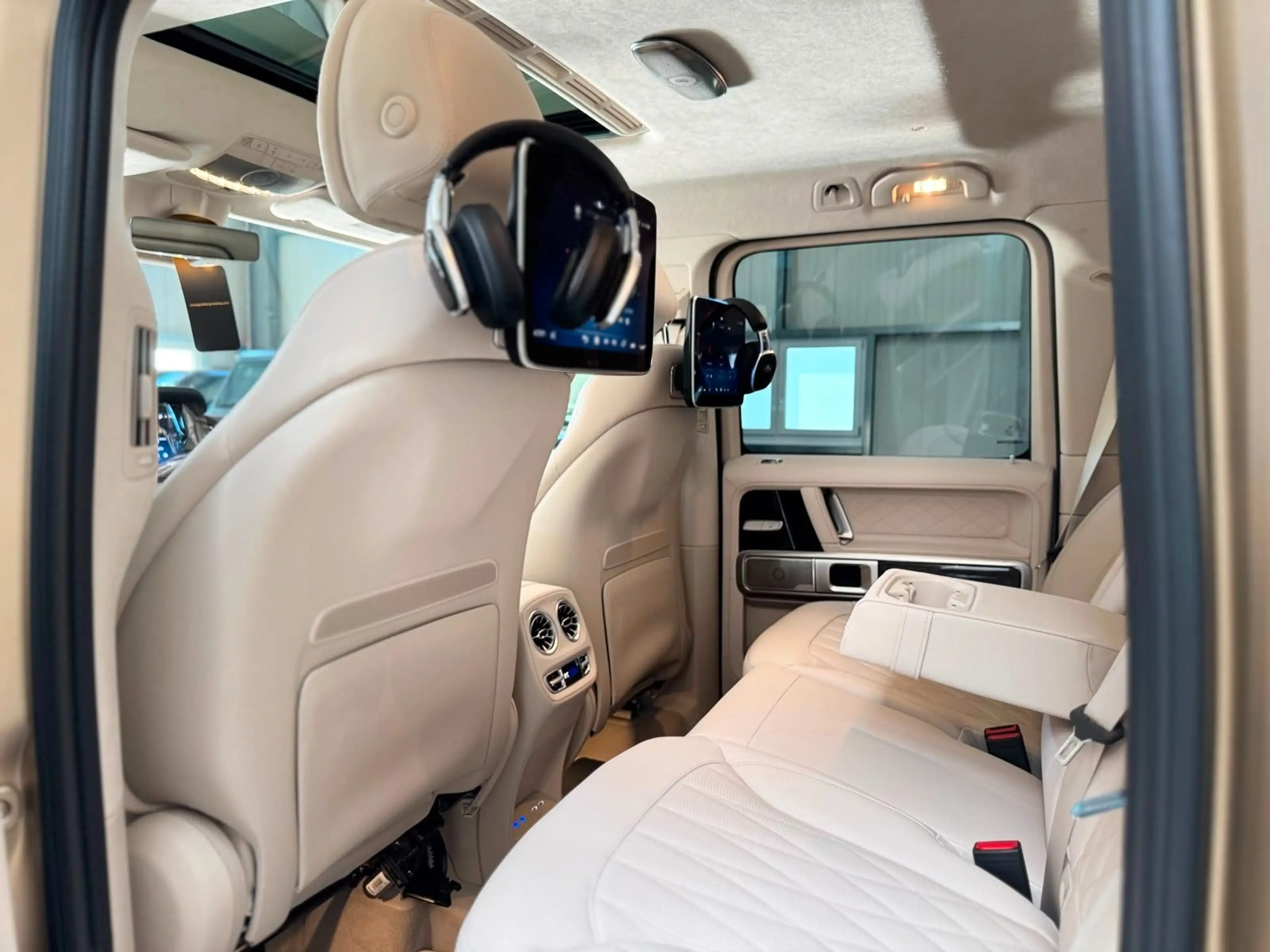 Mercedes-Benz G 63 AMG G63 AMG FULL CARBON  ACTIVE RIDE A22 DVD WEBASTO — photo 4