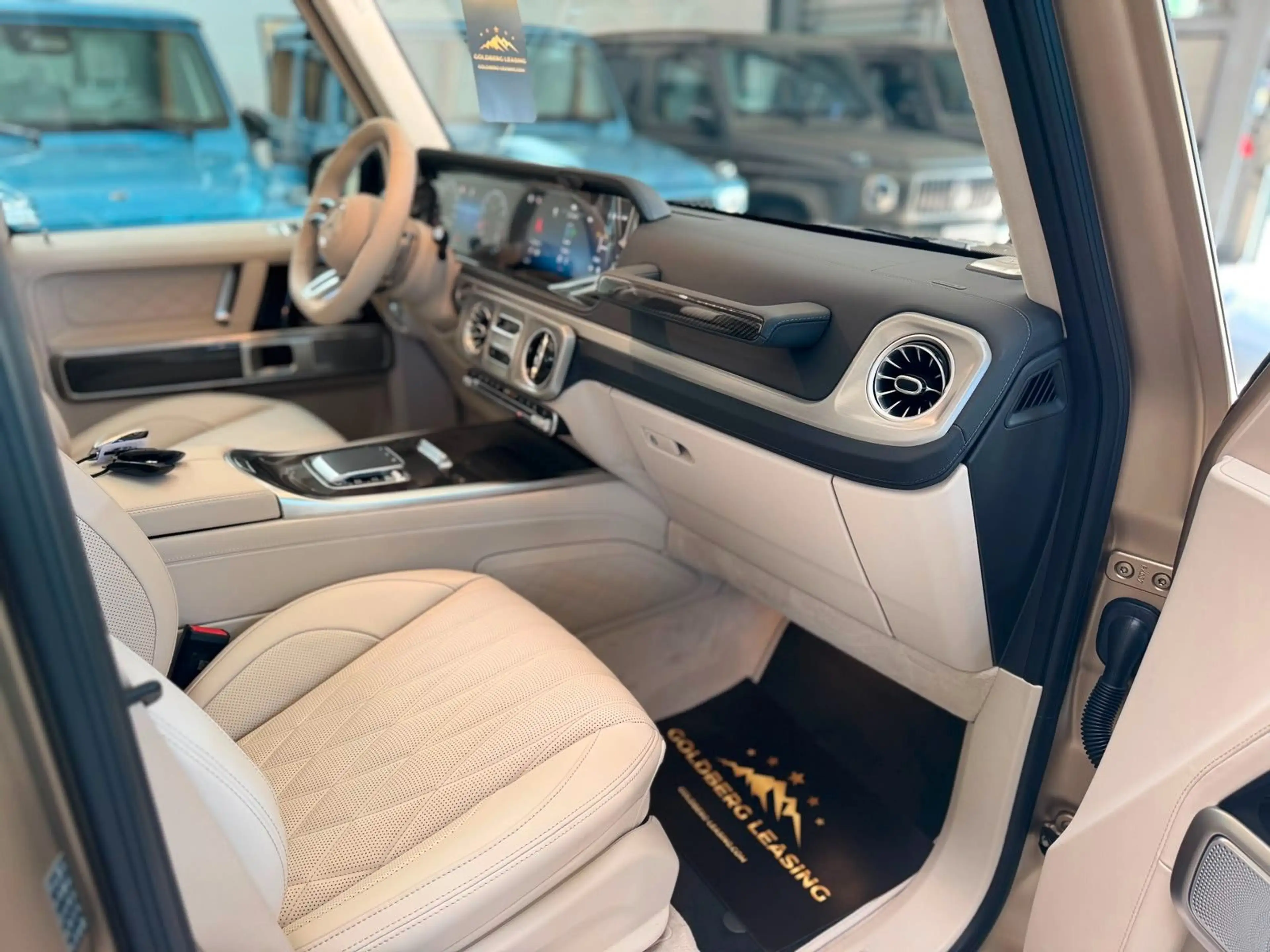 Mercedes-Benz G 63 AMG G63 AMG FULL CARBON  ACTIVE RIDE A22 DVD WEBASTO — photo 9
