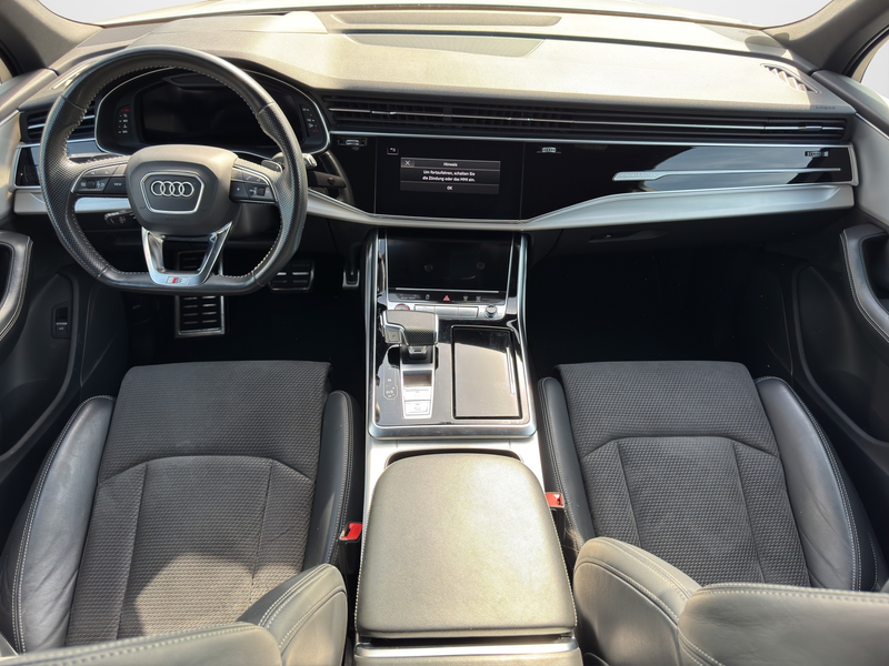 Audi SQ7 4.0 TDI quattro — photo 9
