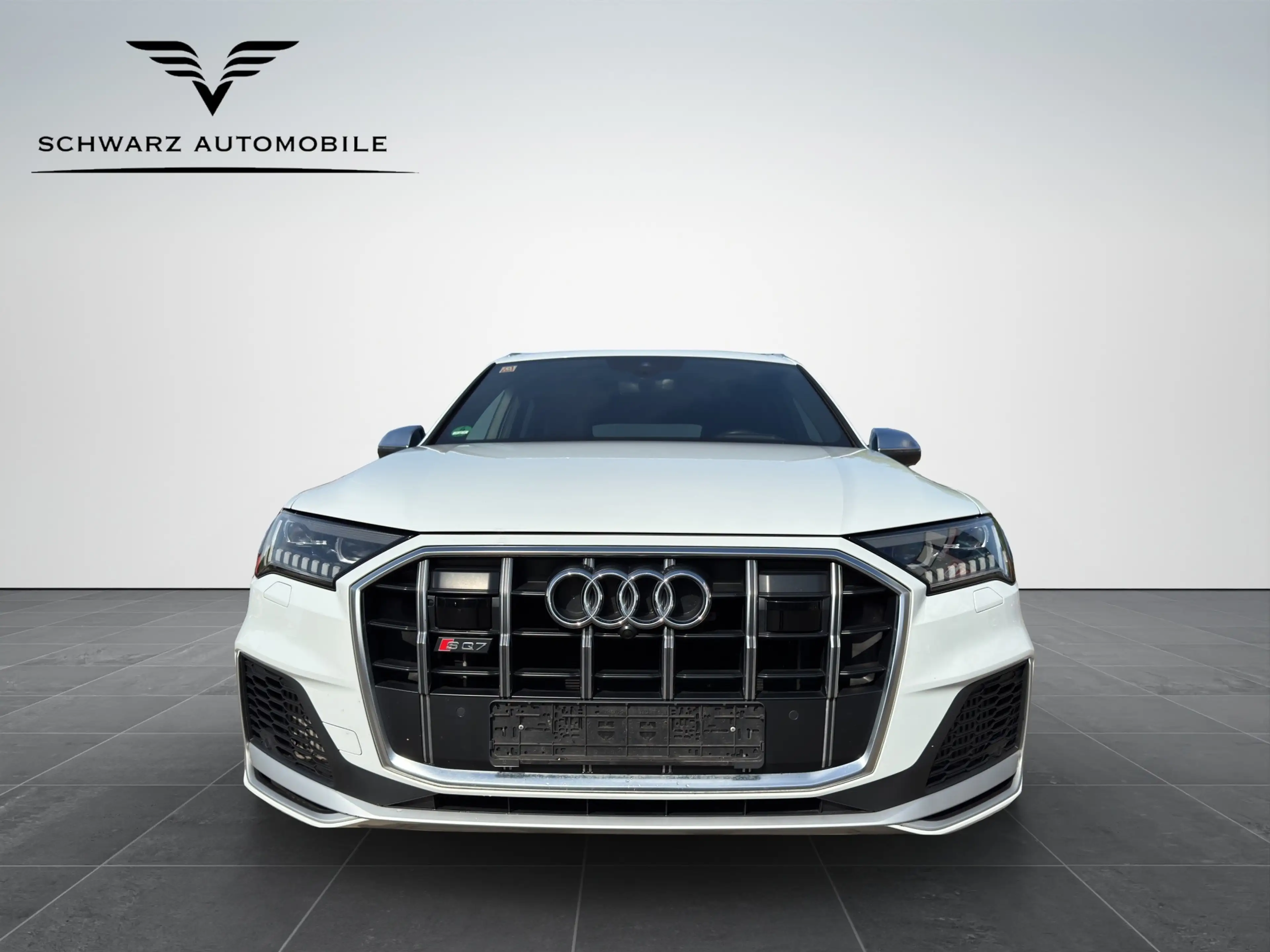 Audi SQ7 4.0 TDI quattro — photo 7