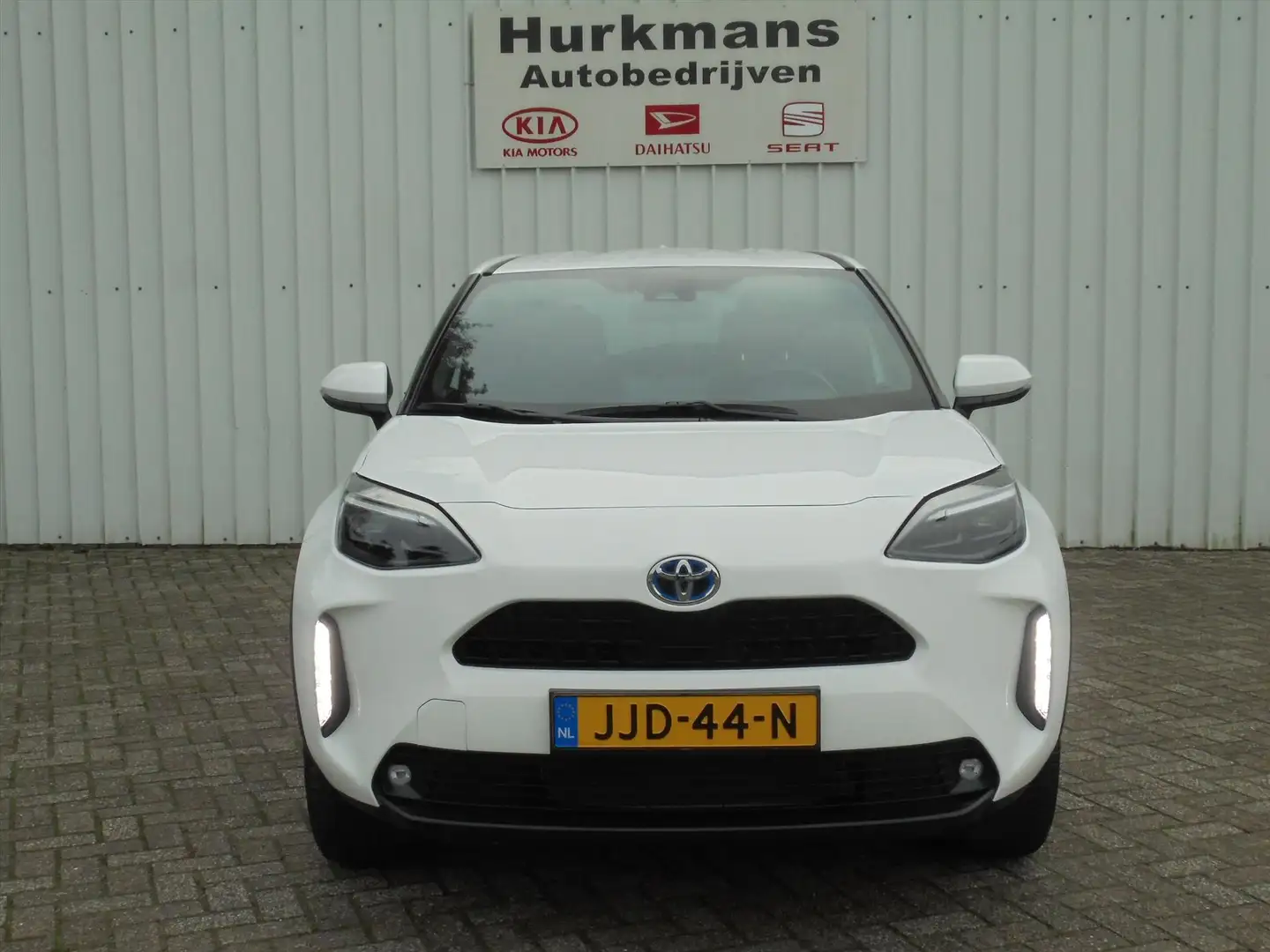 Toyota Yaris Cross 1.5 VVT-I HYBRID AUT 5.653 KM !! ZEER COMPLEET Bianco - 2