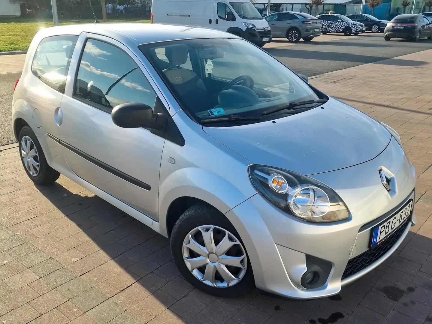 Renault Twingo Twingo 1,2 Access Low Emission Access Silber - 1