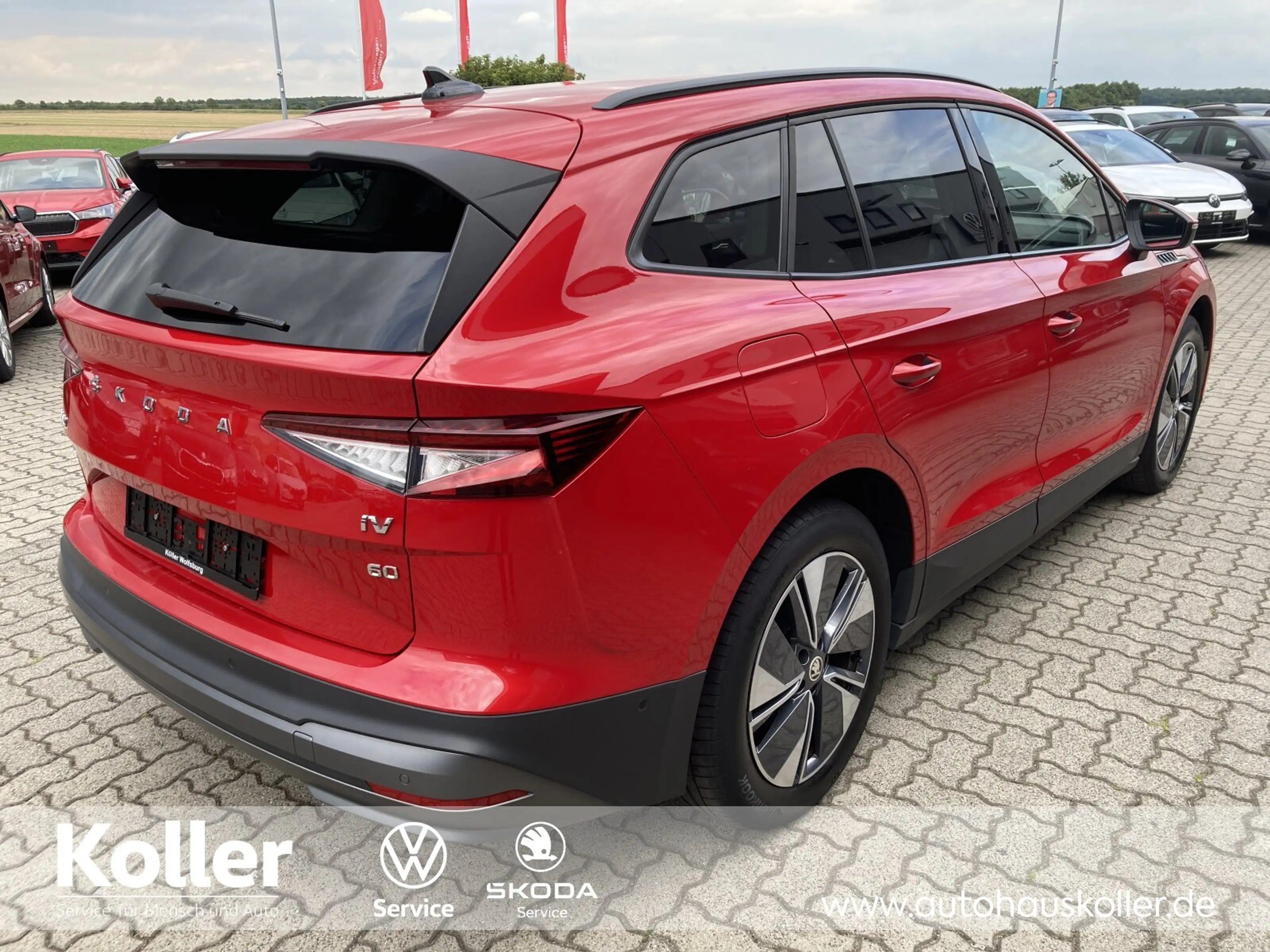 Skoda Enyaq Enyaq iV 60 Loft AHK MatrixLED tParken SH Kamera — photo 4