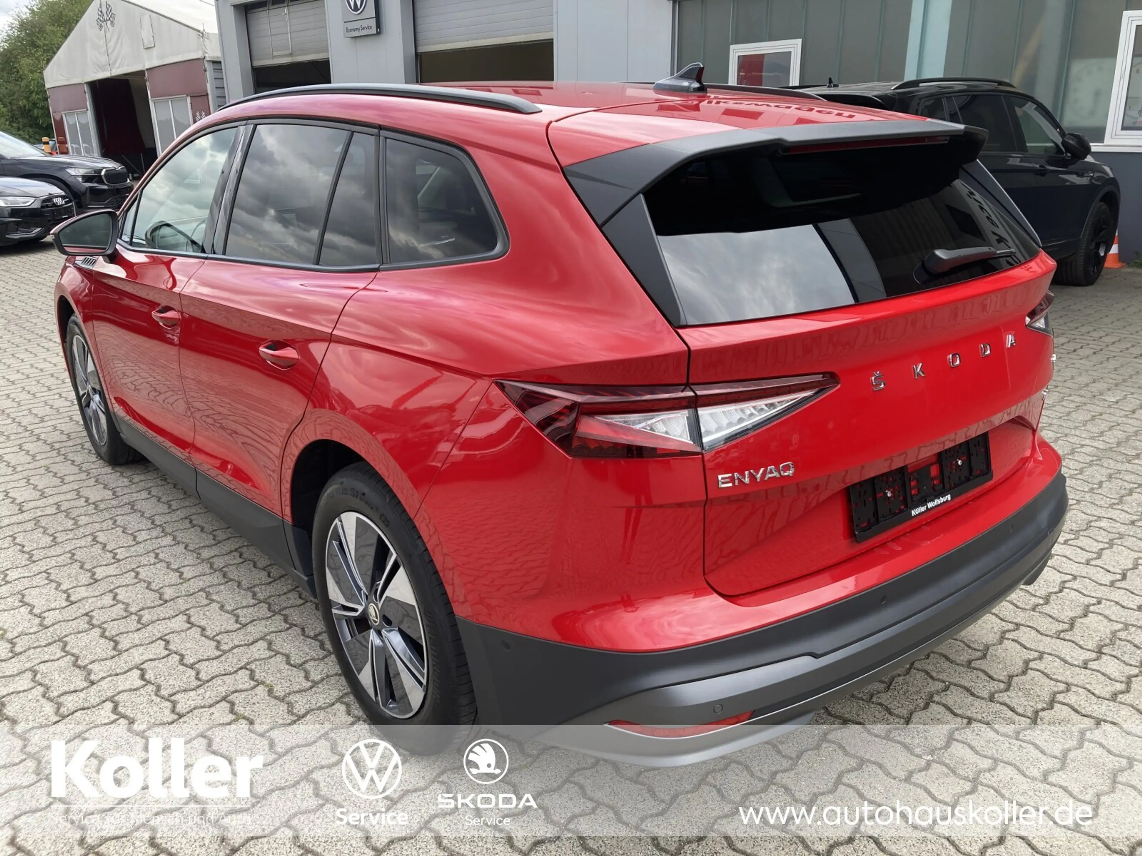 Skoda Enyaq Enyaq iV 60 Loft AHK MatrixLED tParken SH Kamera — photo 6