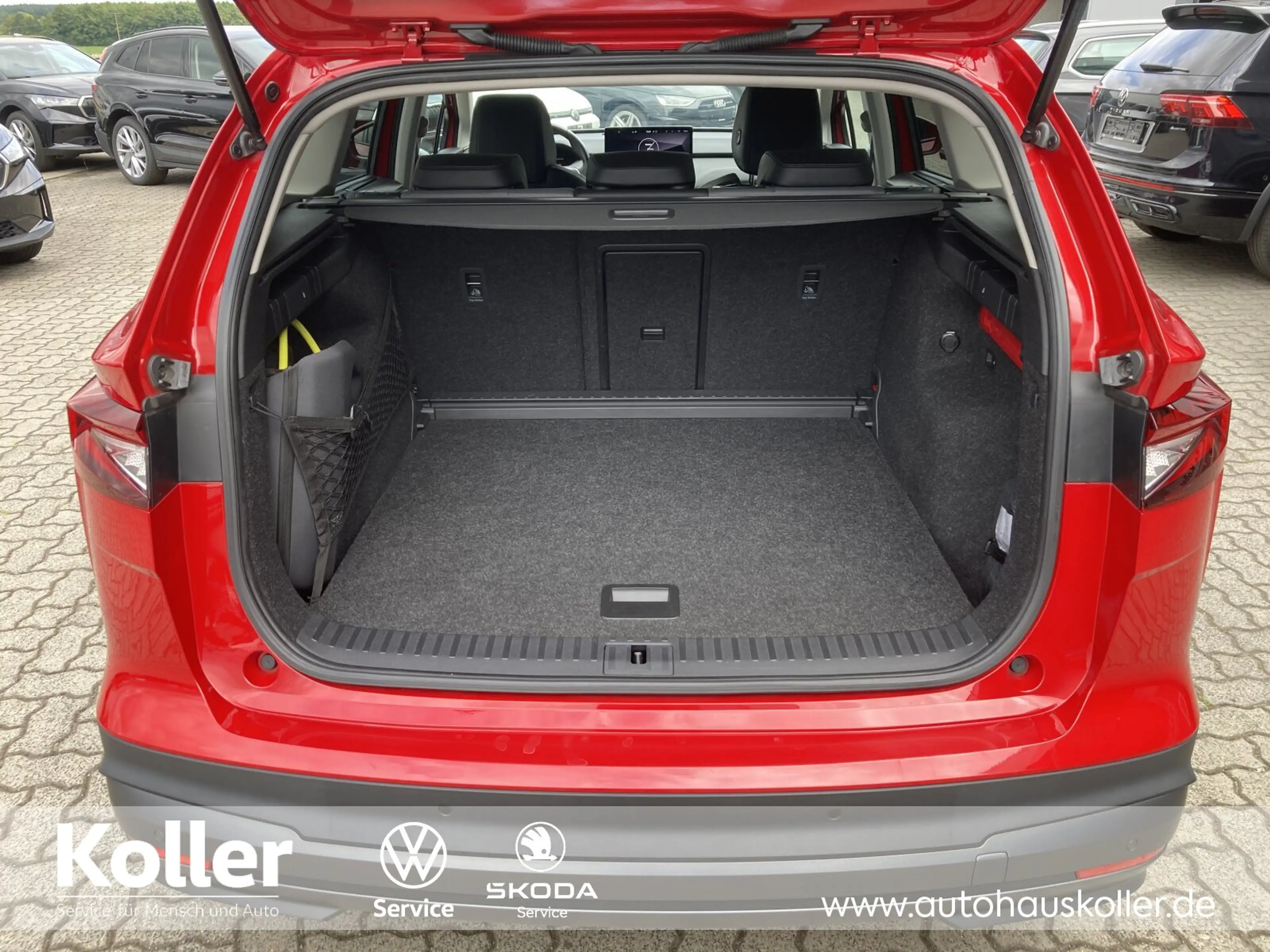 Skoda Enyaq Enyaq iV 60 Loft AHK MatrixLED tParken SH Kamera — photo 8