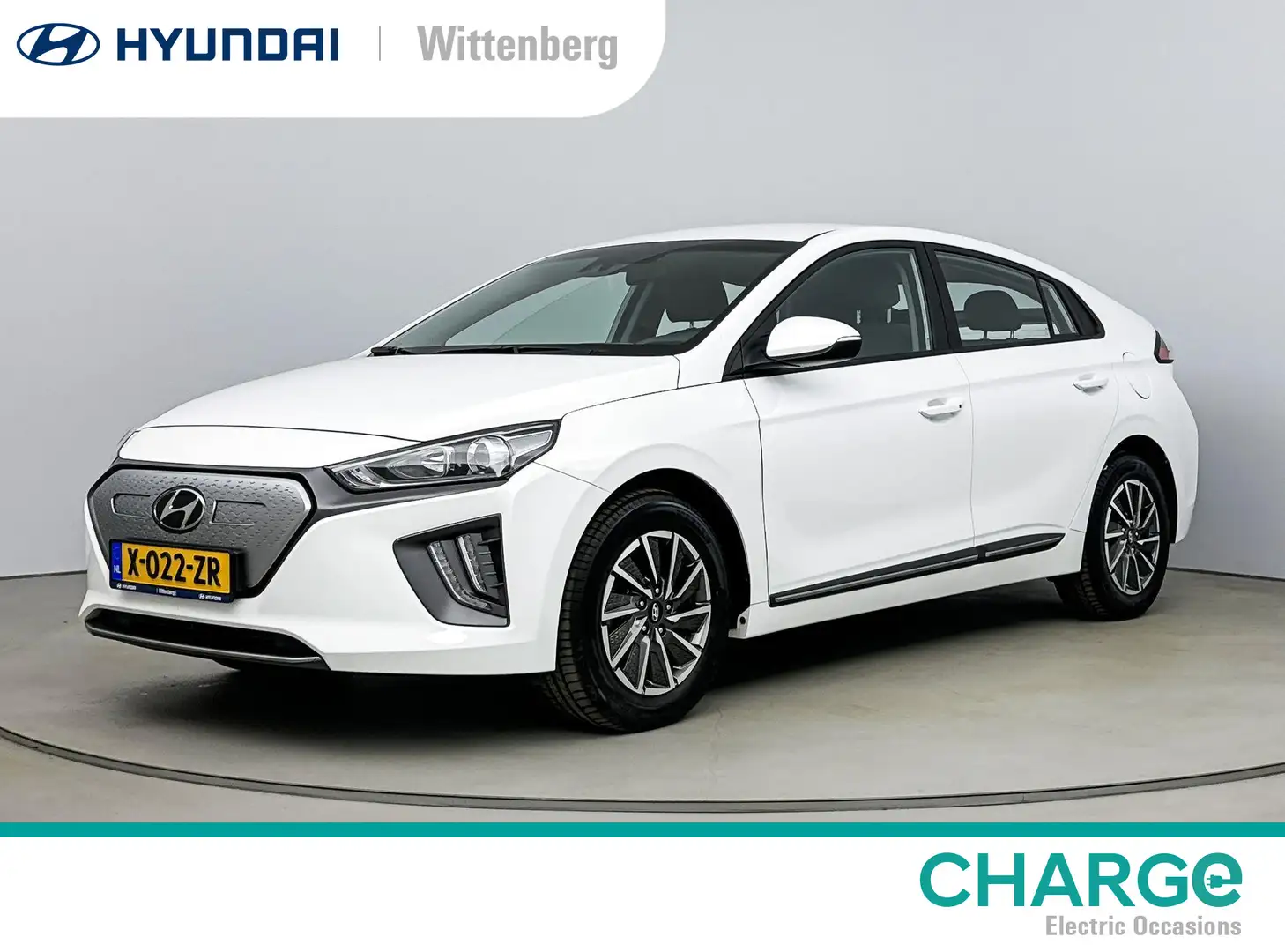 Hyundai IONIQ COMFORT EV 38 kWh | € 2000,- EV SUBSIDIE | CLIMA | White - 1