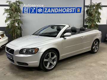 Convertible 2.4i Summum // Leer // Xenon // lm vel