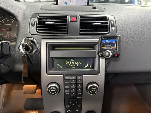 Volvo C70 view 14
