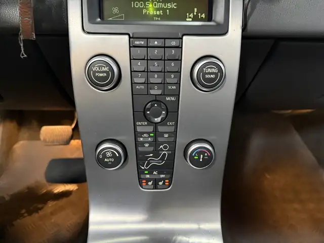 Volvo C70 view 15