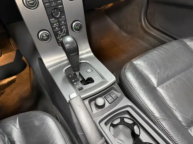 Volvo C70 view 16