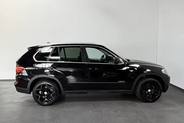 BMW X5 X5 view 4