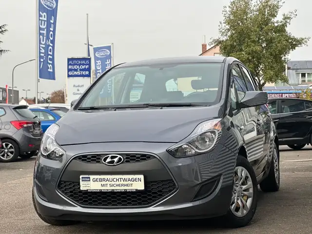 Hyundai iX20 1.6 AT PDC/AHK/SHZ/ALLWETTER/LHZ/GARANTIE