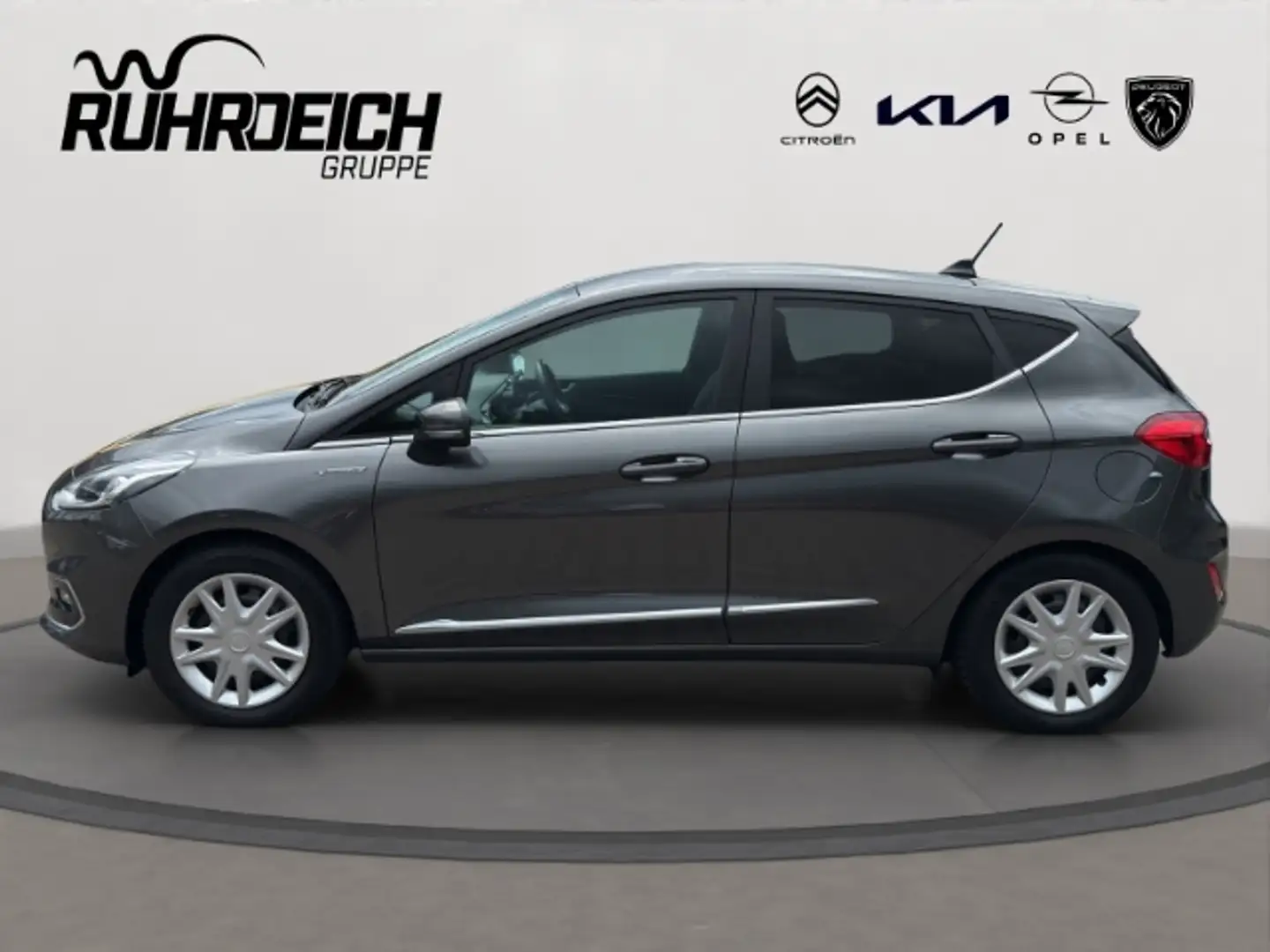 Ford Fiesta Vignale 1.0 EcoBoost +NAVI+CAM+CARPLAY+SHZ+LHZ Grijs - 2