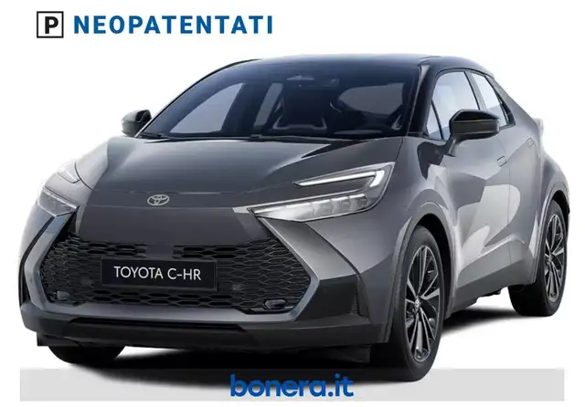Toyota C-HR main image
