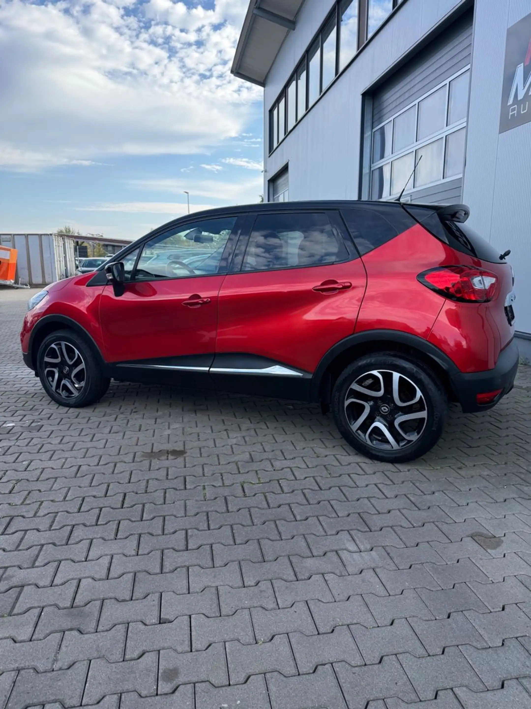 Renault Captur Intens,PDC,Navi,8-fach,Garantie — photo 5