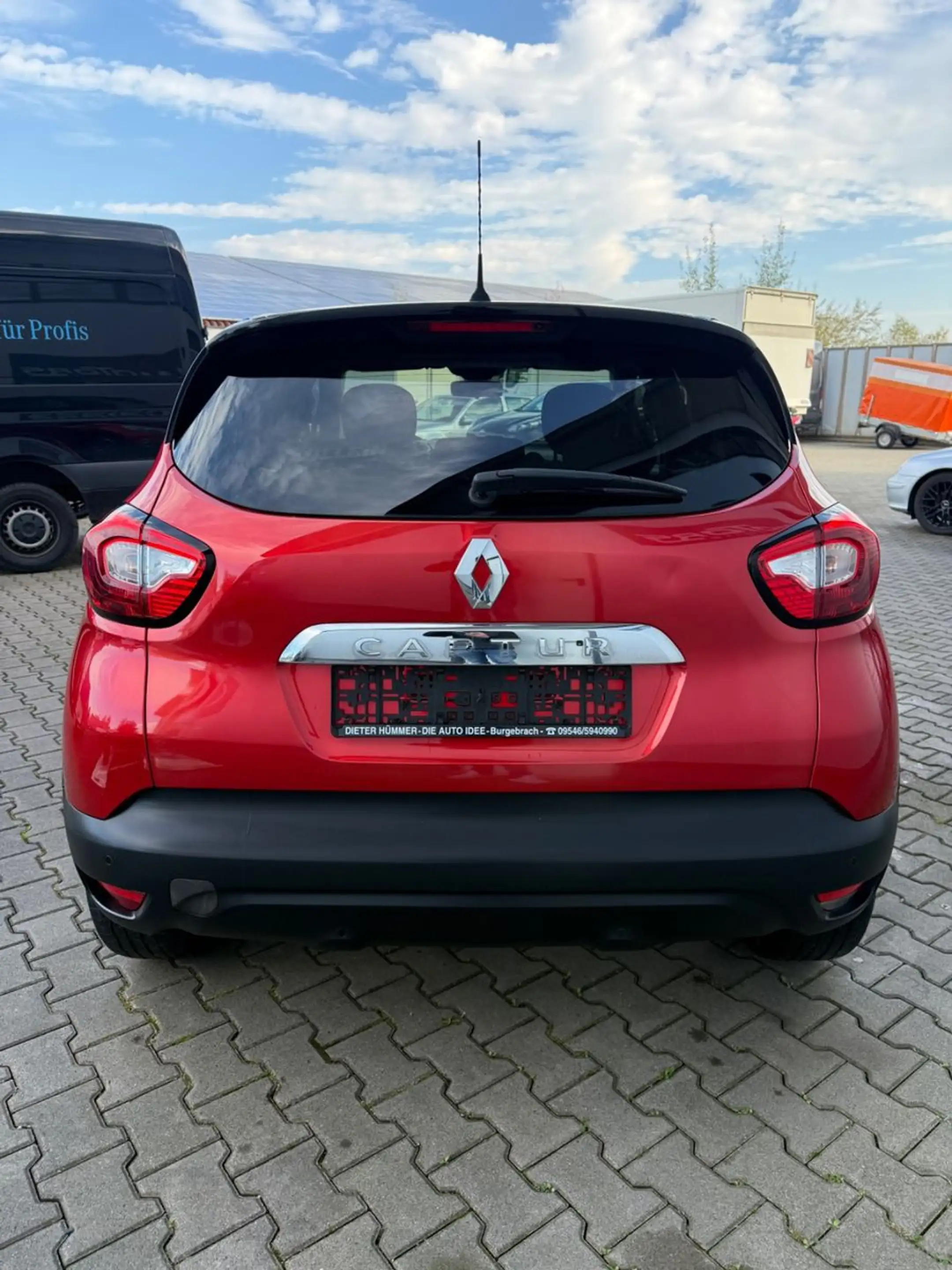 Renault Captur Intens,PDC,Navi,8-fach,Garantie — photo 4