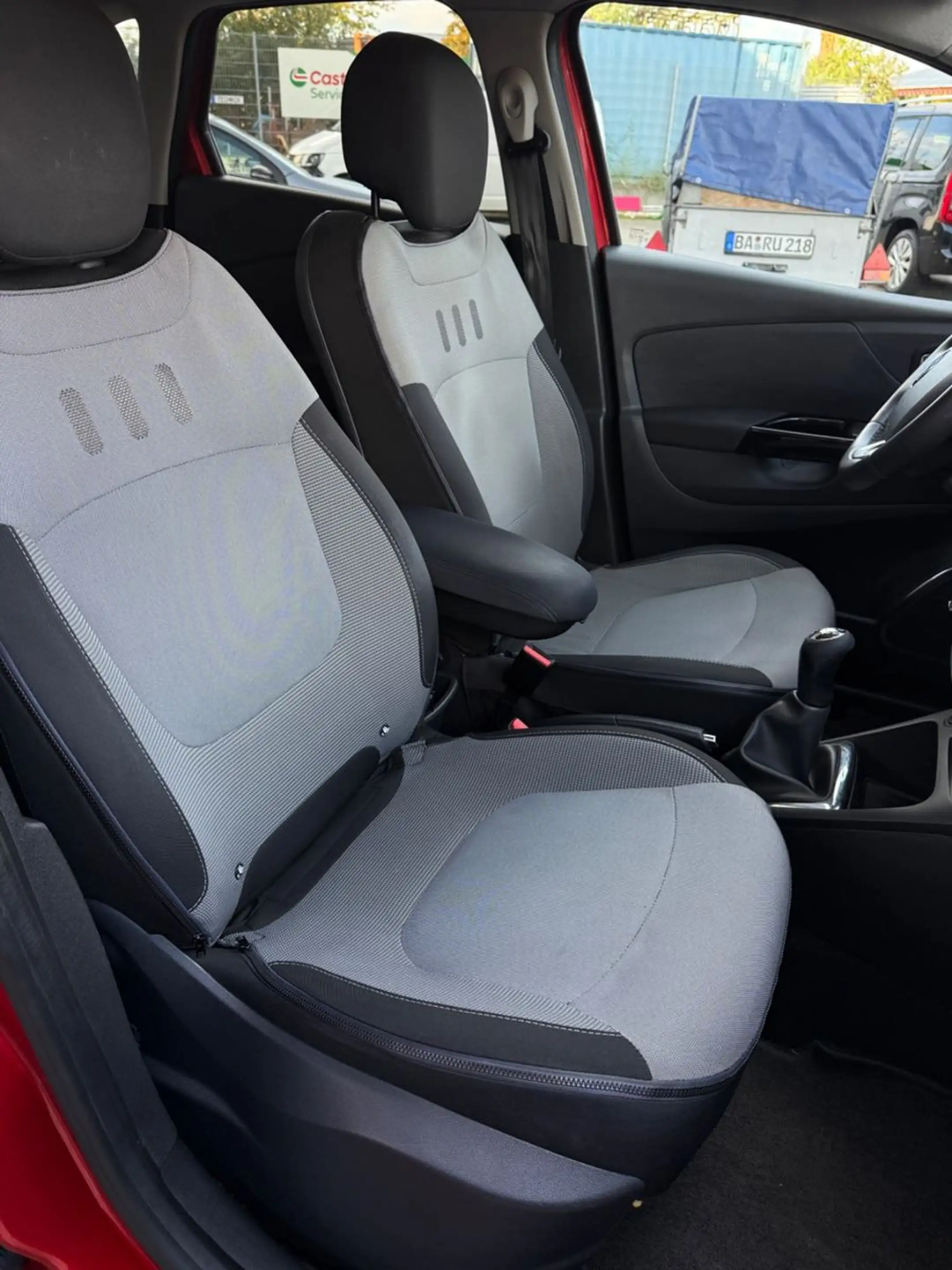 Renault Captur Intens,PDC,Navi,8-fach,Garantie — photo 15